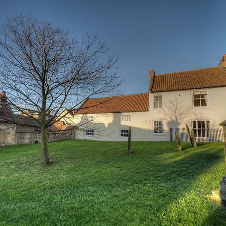 Kings Head Cottage Пикеринг Экстерьер фото